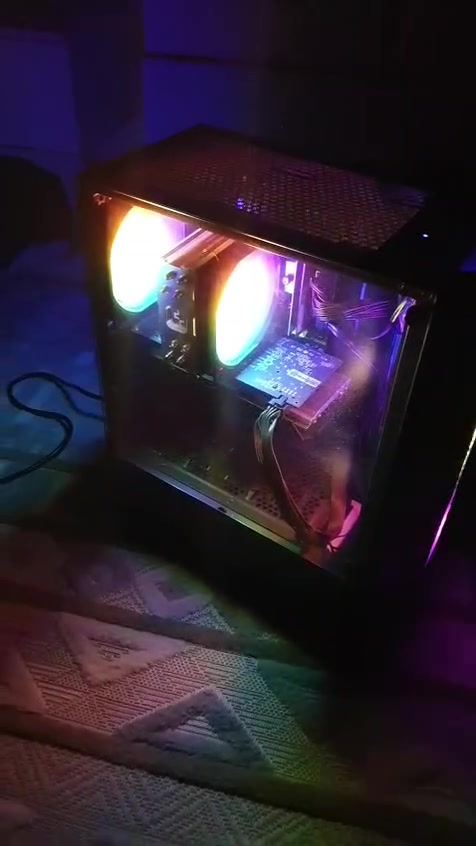سلام عليكم
🔧 المواصفات:
المعالج: Intel Xeon E5
كرت الشاشة: RX 580 8GB
الرام: 16GB DDR4
التخزين: 128GB SSD + 500GB HDD
الباور : ٥٥٠
السعر 400 الف قفل


**إذا كنت صاحب هذا الإعلان وتريد حذفه لأي سبب، رجاءا أرسل رسالة إلى الدعم الفني**