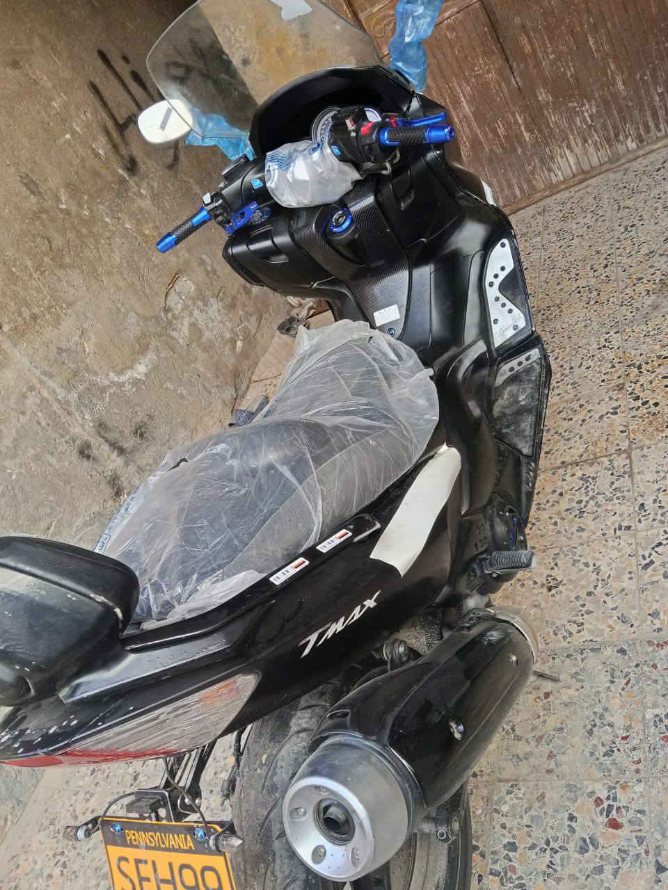 السلام عليكم تي ماكس موديل 11
للبيع للاستفسار الاتصال على الرقم ***********
