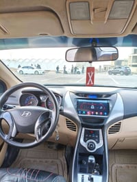 خليجية • ٢٠١١ • ١٨٠٠