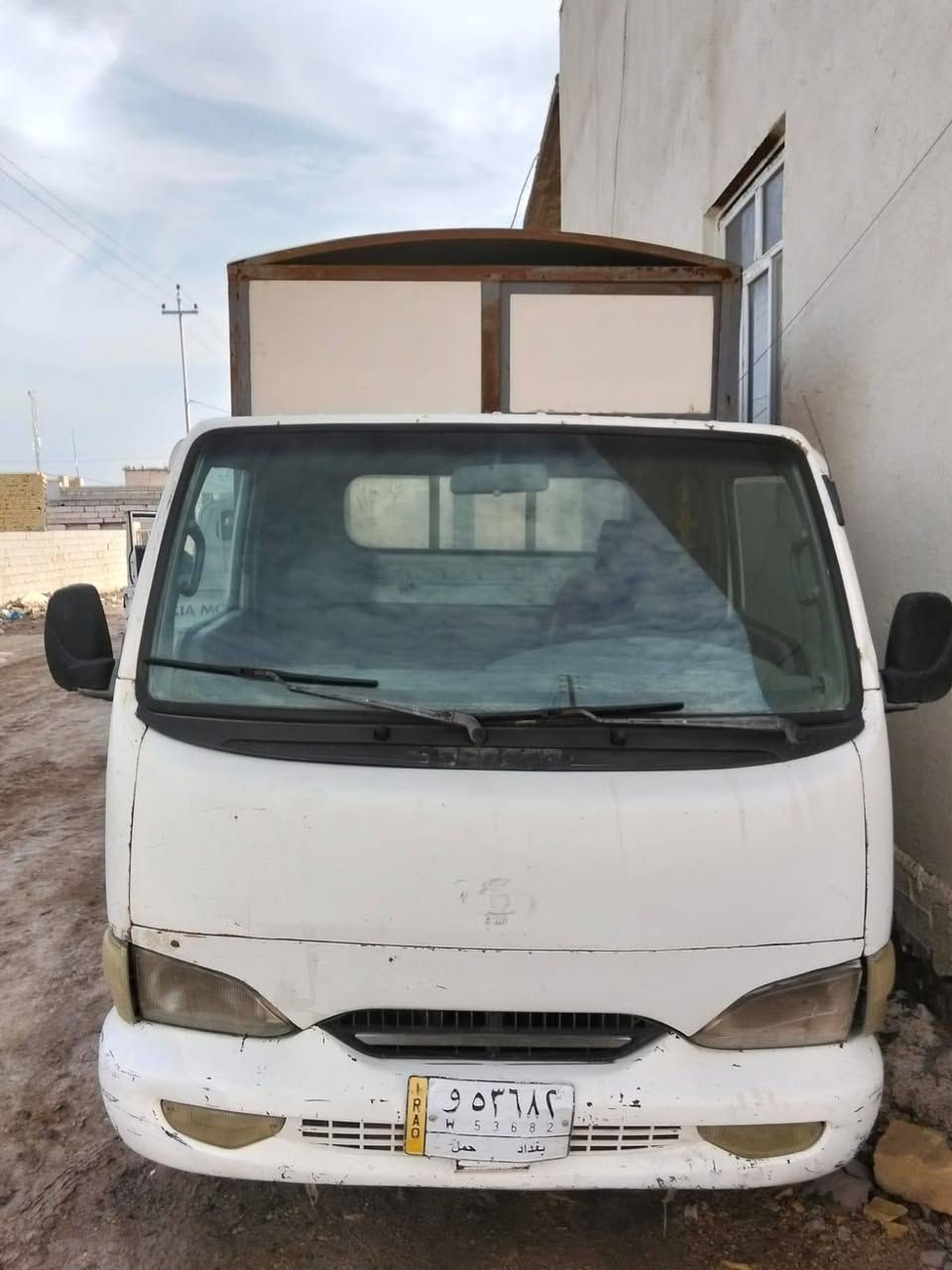 سلام عليكم سيارا سامسونك نضيف حداديه مكينه كير 
كهربائيه جدد سيارا بسمي سنويه جديده مكان سيارا ذي قار سعر 35 بيه مجال ***********
