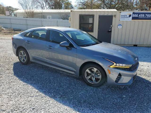 كي5 امريكي
موديل ٢٢
ماشية ٧٩ الف
كفالة عامة سبب دخول عطل ميكانيكي 
محرك ١٦٠٠ تيربو 
السعر ١٦٢ مع المجال معوقين مثنى اسويلك وكالة عامة 
***********
