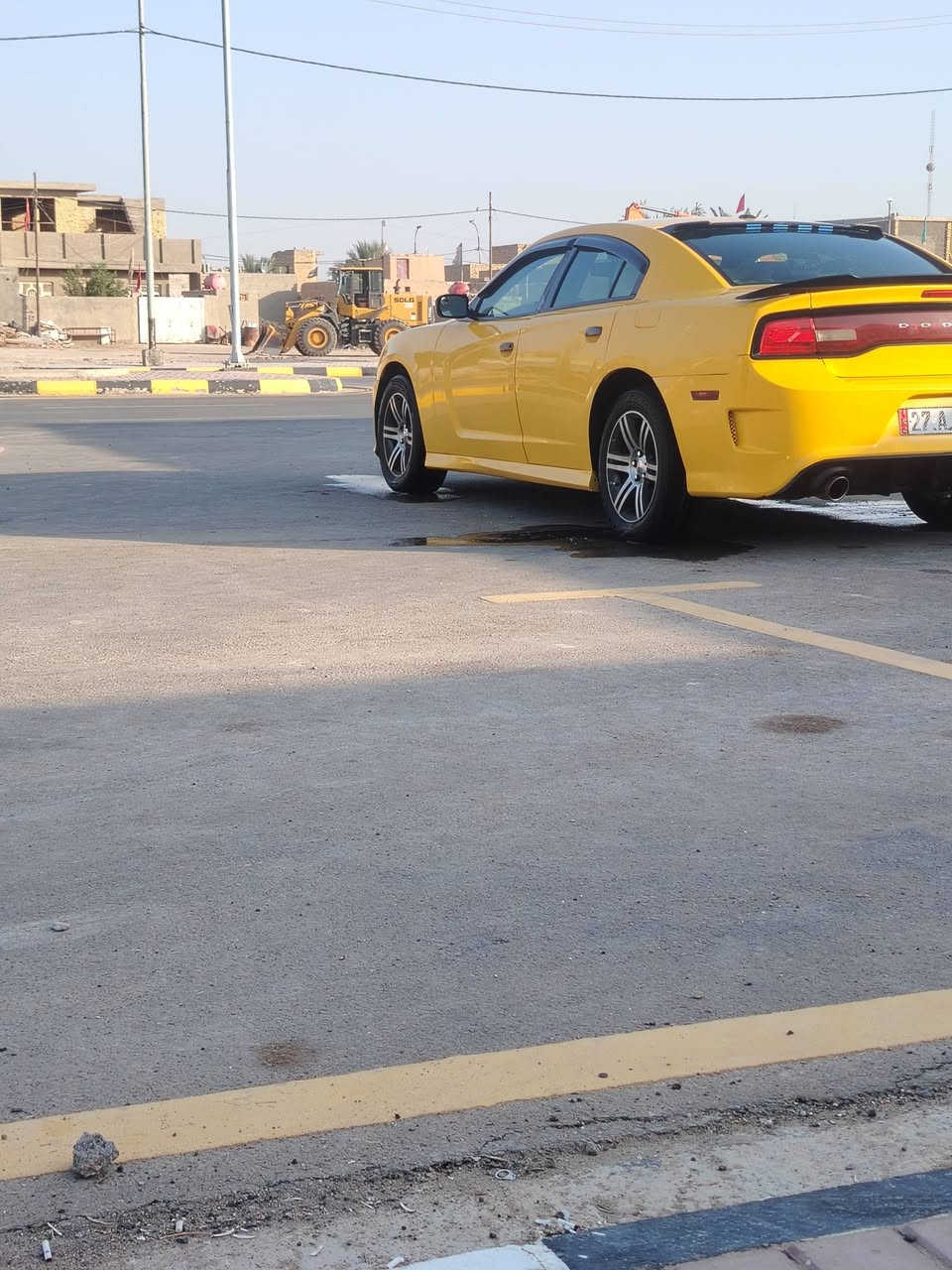 السلام عليكم للبيع جارجر 2013 رقم ذي قار بسمي مصفره هيه ومرور  كير ماوس شفتات ستيرن داخل عسلي  ويل، 18 خليجي سياره محدثه دعاميات ودوس SRT  مكينه كير اكسن خير من الله  تخم تاير جديد حداديه خلفي امامي جديد منضومت فريز كامله  سياره مال جناي ما ناقصها الف  سياره حلوه وحله من صور بيها جاملق وباب جهت العبري  فقط  السعر 145 وبيها مجال بصيط  مكان كوت  مكلف بل نشر  لتصال على رقم ***********
