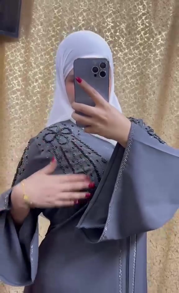 ✨ أناقة مميزة بإيدين عراقية ✨
نوفر لكم عبايات شغل يدوي فخم 👗
تفصيل راقي ولمسات فنية تعكس الذوق العالي 💎
✔️ خامات ممتازة
✔️ شغل نظيف ودقيق
✔️ موديلات عصرية وكلاسيك
✔️ إمكانية التفصيل حسب الطلب
🌸 لأنكِ تستحقين التميز بكل إطلالة 🌸
📍 التوصيل متوفر لجميع المحافظات العراق 
📩 للحجز والاستفسار مراسلتنا على الخاص


**إذا كنت صاحب هذا الإعلان وتريد حذفه لأي سبب، رجاءا أرسل رسالة إلى الدعم الفني**