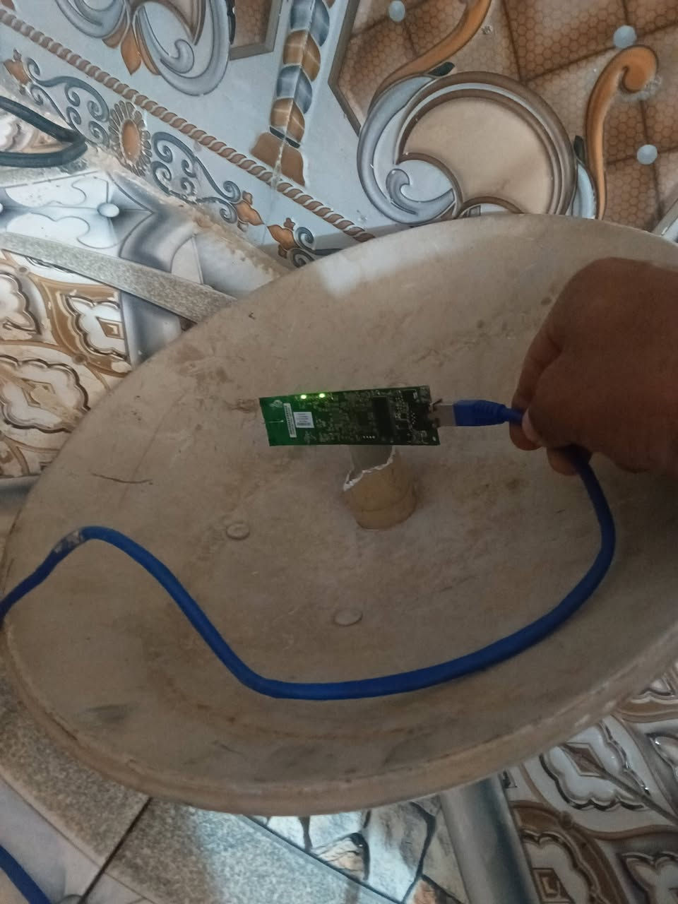 سلام عليكم ثنين نانوت سعرهن 30 وبيهن مجال ينباعن ثنينهن وشغلات مثل ما بين بل صوره يريدهن يتصل   ***********  وتاجد وتساب
