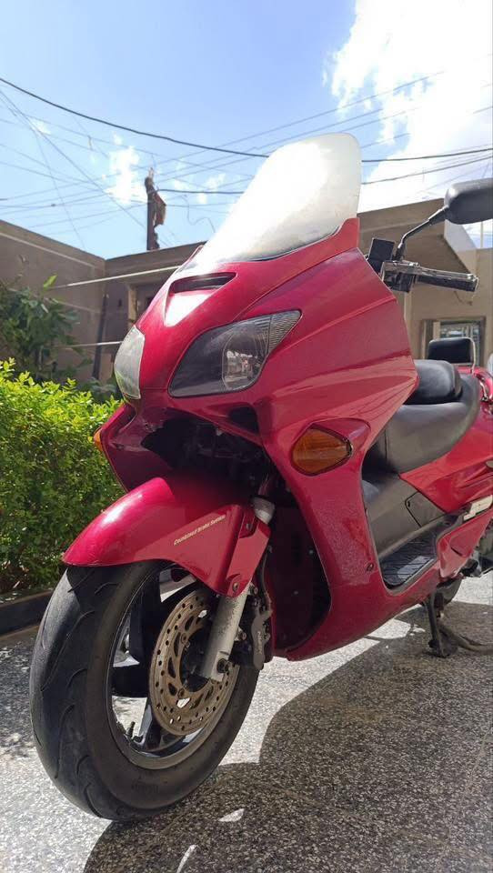 فورزه سويج 0/6 دراجه كفراتها بلاديه جارده مكينه خير من الله لاتنقيص ولاتبخير دبلات جدد كهربائيات كلها شغاله نقص فقط باتري المراوس ماكس جديده او بيع ٧٠٠ وبيه مجال مكان طالبيه ***********
