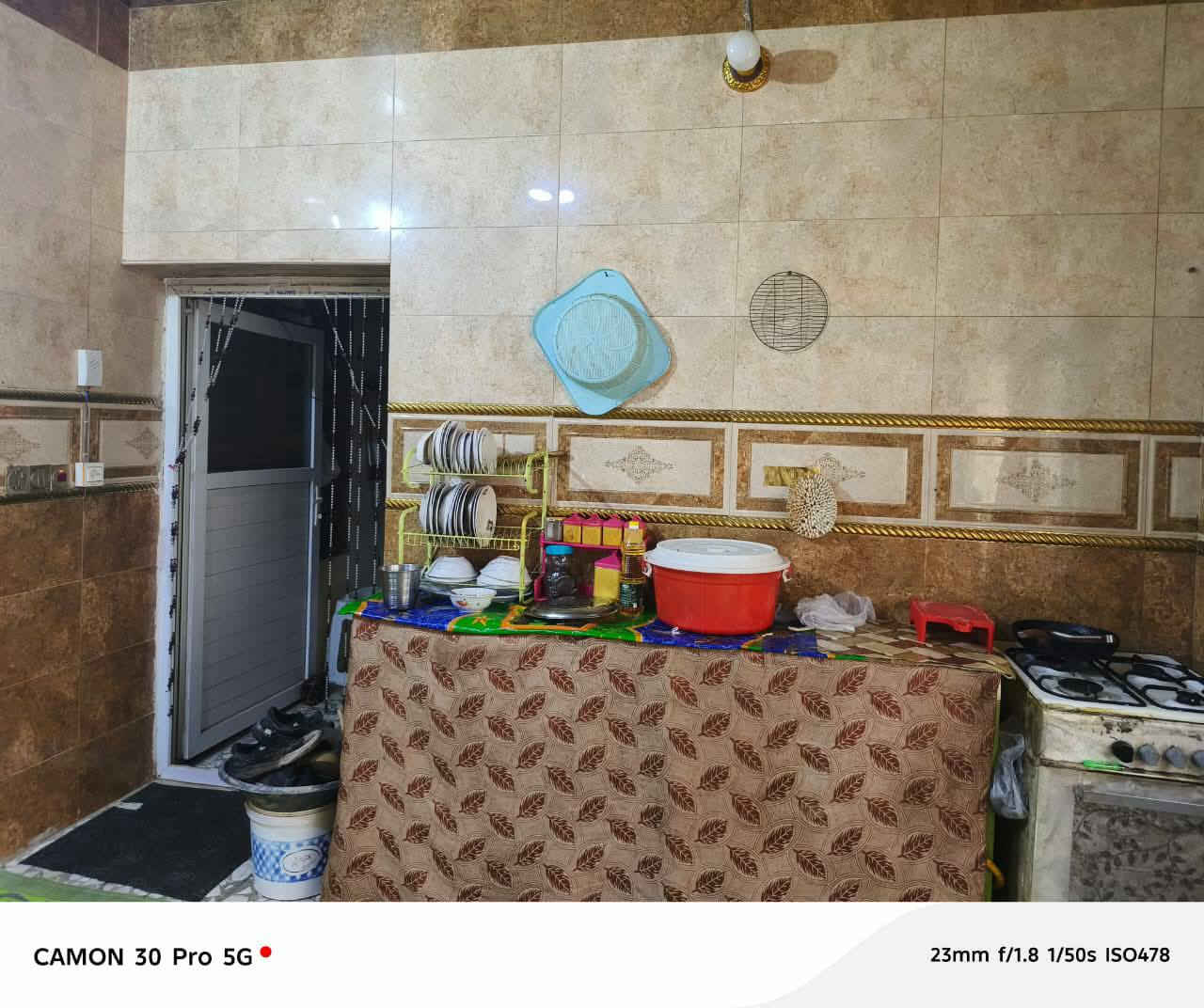 يالله م 200متر للبيع حي نداء قريبه عل موال لاميرات شارع 60العرضي مال جناي
عدد لغرف3
🛀حمام داخلي وخارجي 
سعر 140وبي مجال 
لاستفسار ***********
