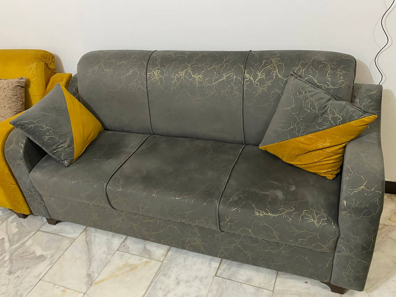 سلام عليكم  من رخصت الأدمن
تخم عراقي تصميم تركي 10 مقاعد دوشمه جديده السعر 500 وبيهه مجال بصيط للتواصل المراسله خاص


**إذا كنت صاحب هذا الإعلان وتريد حذفه لأي سبب، رجاءا أرسل رسالة إلى الدعم الفني**