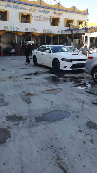 السلام عليكم جارجر 2016 بوليسي بدون ايرباك يعني حادث مو قوي بس دعاميه وبل عراق ضربته ستوته بجاملق الامامي الايمن وتبدل وتحدث البنيد المكينه 5700 مكفوله وكير كفاله بيها كارتات بل بيبان اثر شخوط بيها شاشه كار بلي كير تعليك الف  رقم انكليزي الجديد ب اسمي تحويل ثاني يوم السياره فور ويل ملغي تجي شوف بعينك خير من الله بيها منضومه غاز رايدها 137 وبيه مجال للطيبين رقمي *********** بيه ربل شيال كايم يراد  تبديل
