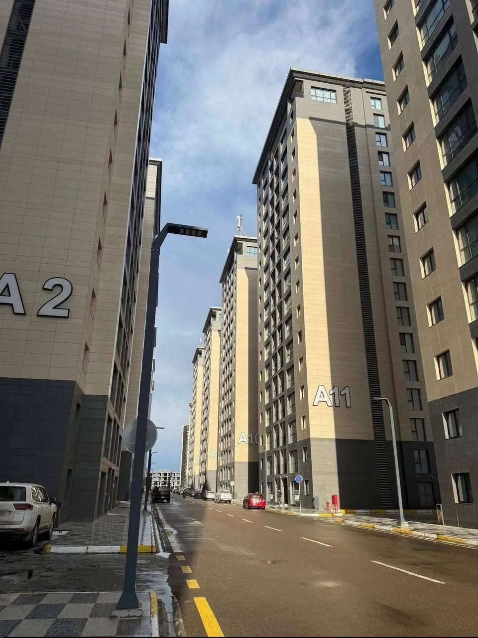 شقة للايجار مجمع النسيم السكني
المساحة 140
تواصل والاستفسار واتس اب : ***********
