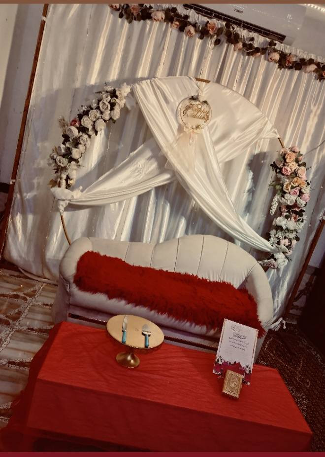 سلام عليكم كوشه مناسبات للبيع كامله
***********
