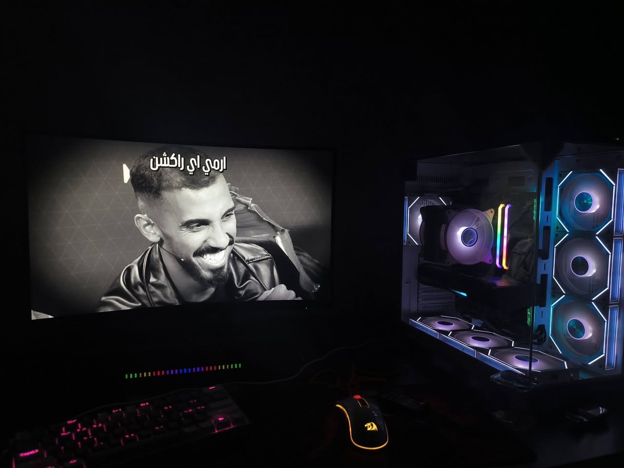 ‏تجميعة pc متكاملة و قوية للبيع  • المواصفات 👇🏼
‏
‏• المعالج (CPU): AMD Ryzen 5 5600X
‏• .كرت الشاشة (GPU): NVIDIA RTX 3070 Ti بسعة 8 جيجابايت من شركة Gigabyte.
‏• اللوحة الأم (Motherboard): ASUS TUF B450-PLUS.
‏• ذاكرة الوصول العشوائي (RAM): 16 جيجابايت بتردد 3600 ميجاهرتز.
‏• وحدة التخزين (SSD): M.2 بسعة 1 تيرابايت.
‏ • مزود الطاقة (PSU): 750 واط.
‏
‏🤍 تفاصيل اضافية مع التجميعة 
‏
‏شاشة:  حجم 27 مقوسة بدرجة 1000
‏دقة: 2k     
‏hz: 165 
‏الشركة المصنعة ACO 
‏وسماعة ايضا من شركة فاناستك مدعومة بأضائة rgb وصوت صافي
‏
‏ماوس ريد دراكون + ماوس باد 
‏+ كيبورد ميكانيكي ريد دراكون ابيض rgb ومستشعر 
‏+ جوستك اكس بوكس اصلية لون ابيض واير متر ونص
‏+ فلاش واي فاي
‏+ كيبل واي فاي من الراوتر للكيس 25 متر
‏
‏⛔ التجميعة نضيفة كلش واستعمال خفيف وانطي ضمان بألي يعجبك وايضا ومين متريد تفحص افحص 
‏مكاني كربلاء المقدسة مقابيل حي العباس 
‏السـعر الكُلي :  1.400 الف ( مـليون و 400 الف عراقي) مجال قليل جداً
‏
‏
‏
‏


**إذا كنت صاحب هذا الإعلان وتريد حذفه لأي سبب، رجاءا أرسل رسالة إلى الدعم الفني**