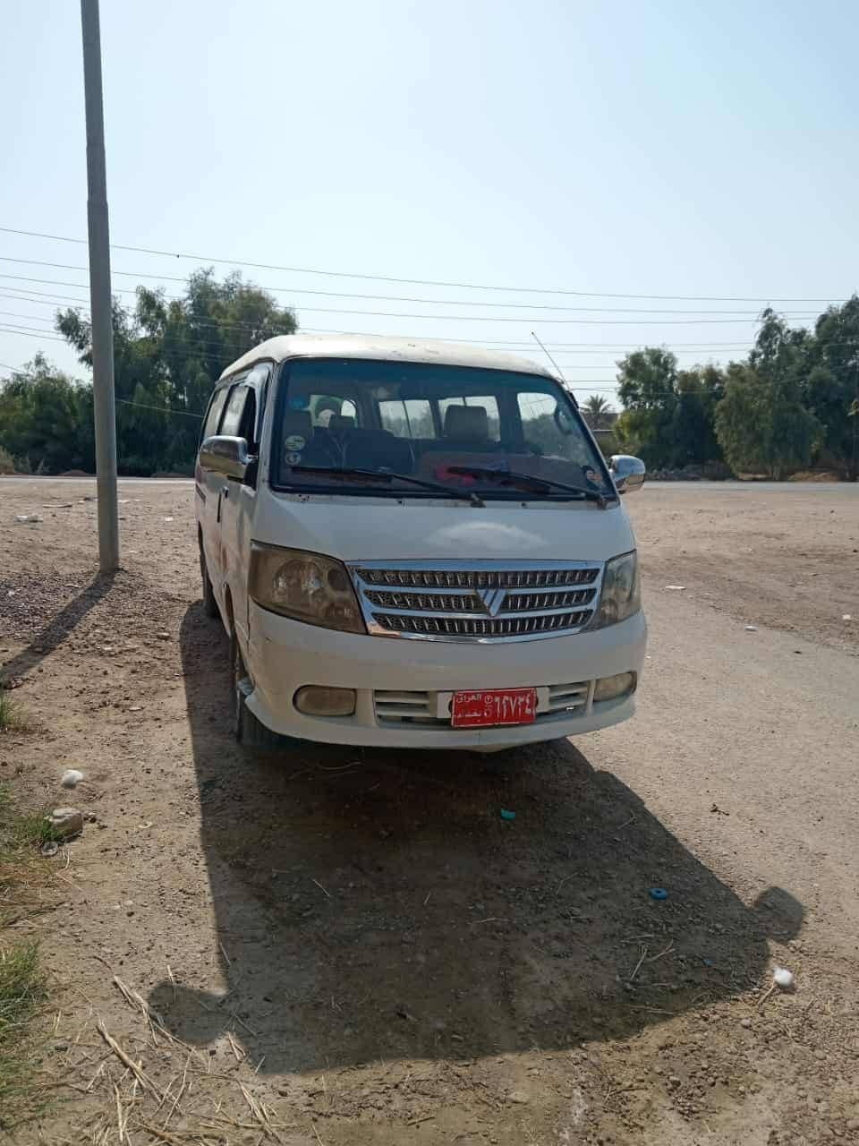 السلام عليكم 
فتون ٢٠٠٩ كامله مكمله كبل للشارع 
محرك مجفته جديد شرط لا تنقيص ولا تبخير مثل الساعه اكسل كير شرط كهربائيات كلها شغاله دوشمه نضيفه + القلابيات جنت ما شادهن هس شديتهن سياره متذب عليها لو ربع خير من الله نوزلات بلكات باتري كله جديد بانزين انسه شي اسمه صرف الله شاهد + صدر بلجيس صدرها جديد مشتغلها شغل مال جناي 
مكان لسياره صلاح الدين ضلوعيه 
السياره سنويه عضم عاج بس ابيع كوم حديد كوم حديد اتكفلك سرقه وعشائر 
السعر ٢٤ وبي مجال قليل 
للاستفسار ***********
