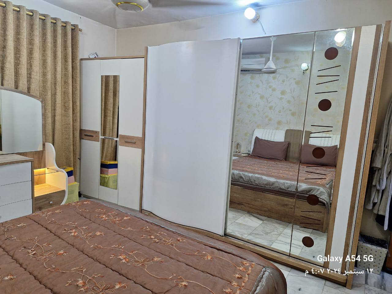 سلام عليكم
غرفه نوم تركيه للبيع كامله 
بغداد الزعفرانيه 
للاستفسار خابر واتساب 
***********
