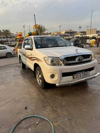 بيكم تويوتا 2010 سيارة كفالة عامة ضربة وصبغ سيارة جاهزة عل اخر حبة تخم...