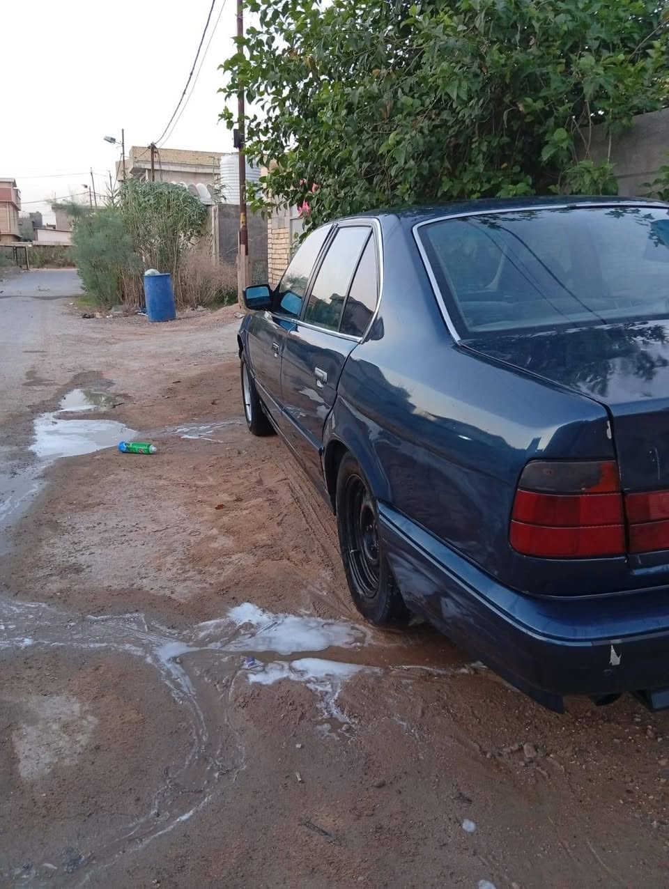 السلام عليكم BMW موديل 1991 رقم كربلاء بسمي كير عادي مكينه 525 مفتوح مكينه جديده مصبوغه عام السعر 38 وبيها مجال
مكان بغداد جسر ديالى رقم الهاتف ***********
