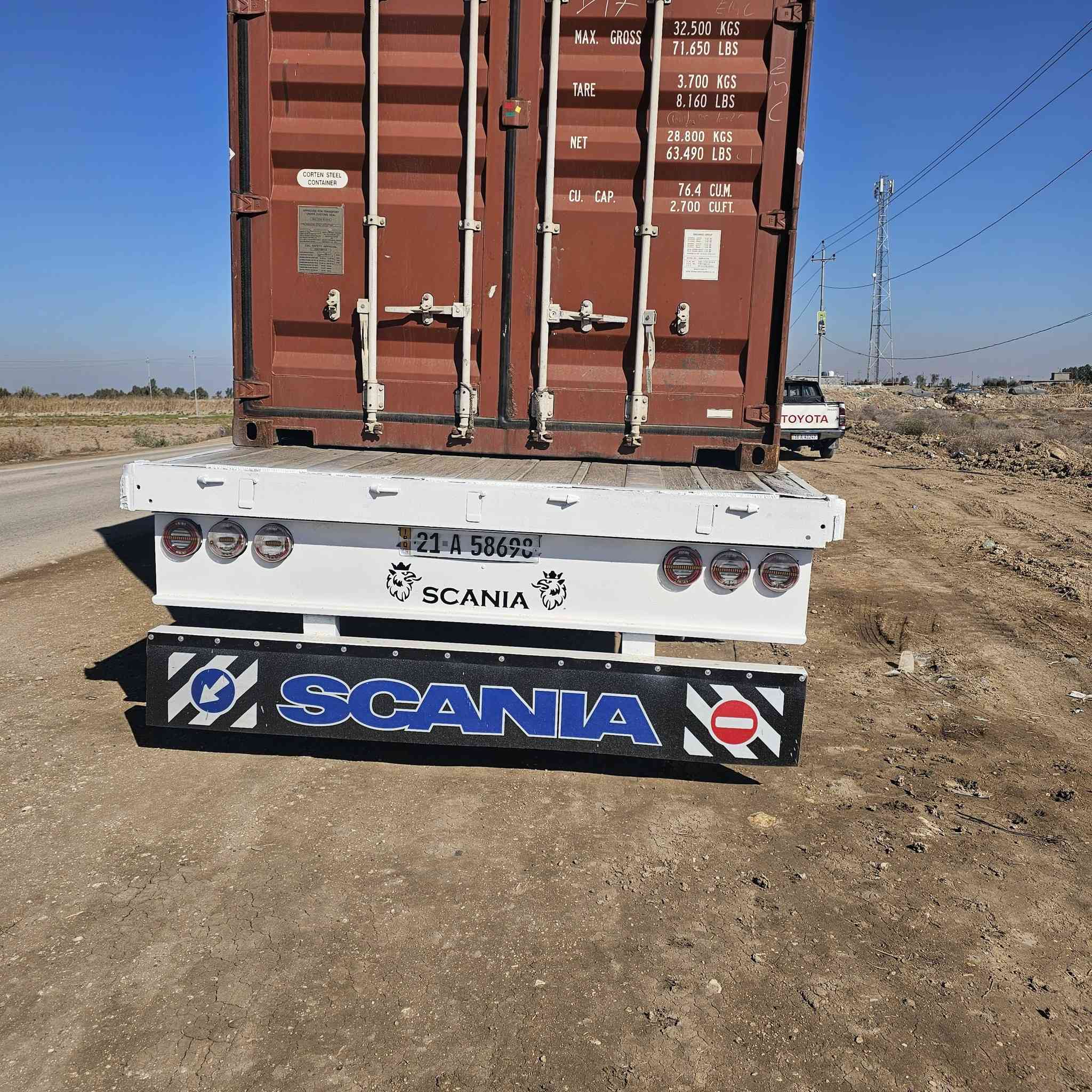 سلام عليكم سياره للبيع محرك جديد كير جديد موديل 2002المكان بابل جبله سعر ٢٥٠وبيه مجال ***********. ***********
