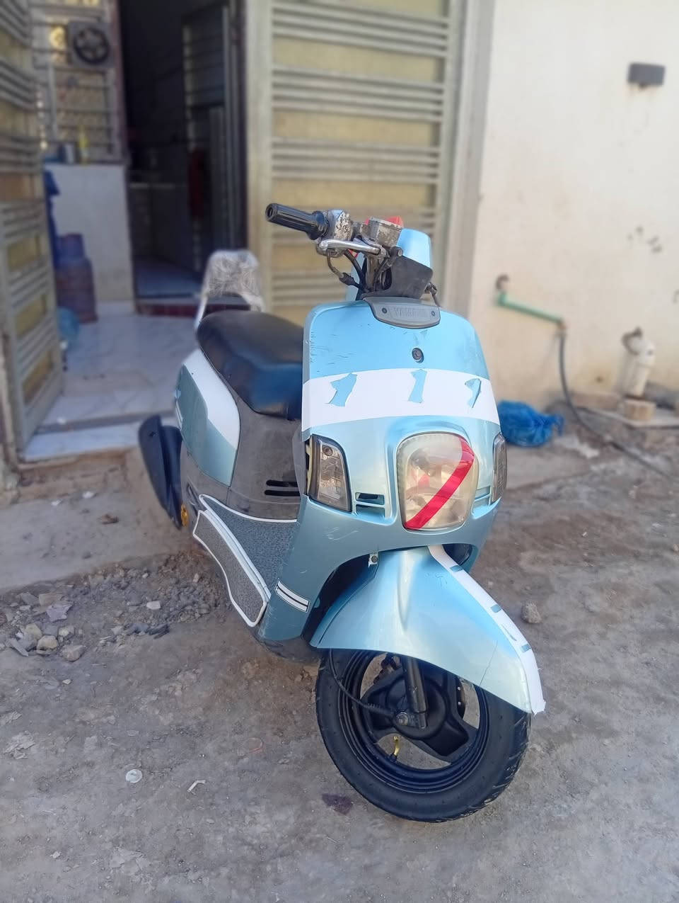سلام عليكم بوليس البيع نضيفه مفتوحه بس ولفات ***********
