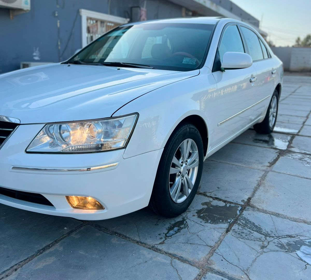 سوناتا 2009 خليجي رقم بغداد مشروع وطني
سياره مكينه وكير 2400دوش كفاله حداديه تخم تاير دواخل كله جديده فتحه  تحكم بل ستيرن جهتين دواخل لونين فوال  سياره جديده كل نقص مابيه سونار بل منشور  مكان رفاعي مكلف بنشر ***********      
السعر 123وبيه مجال
