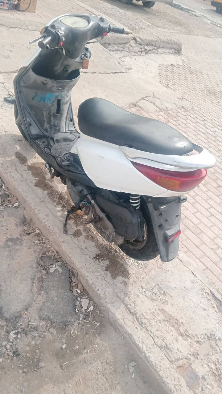 السلام عليكم دراجه بريز كفرات تجاريه العنوان بغداد مدينت الصدر ***********
