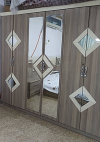 غرفة نوم • ٦قطع • عليها مجال