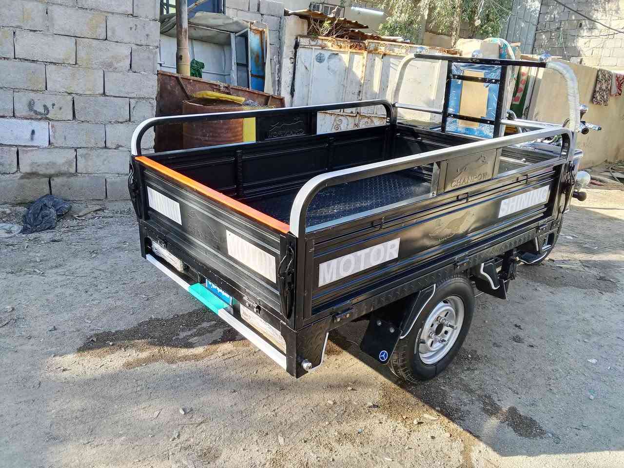 السلام عليكم شباب ستوته كربلائيه  للبيع موديل 23 ستوته مكفوله كفاله عامه ستوته نضيفه كهربائياته شغاله كله اصولياته كامله بأسمي السعر (2500)  المكان البصره حيانيه الرقم ***********
