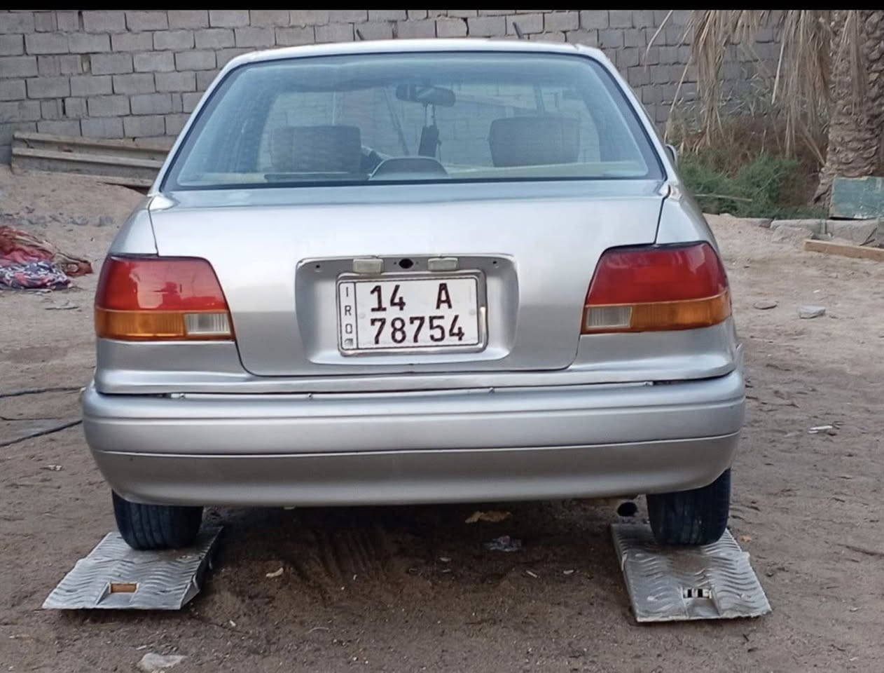 السلام عليكم كورلا مديل 95 للبيع جديدة جاهزه من كلشي رقم انكليزي راعيها موجود في البصره ابي الخصيب السياره ايضا موجوده في البصره  ابي الخصيب السعر 47 بيها مجال 
للاستفسار اتصال على ***********
