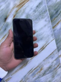 آيفون ١١ ١٢٨ • بطاريه ٨٤ • فيس ايدي شغال