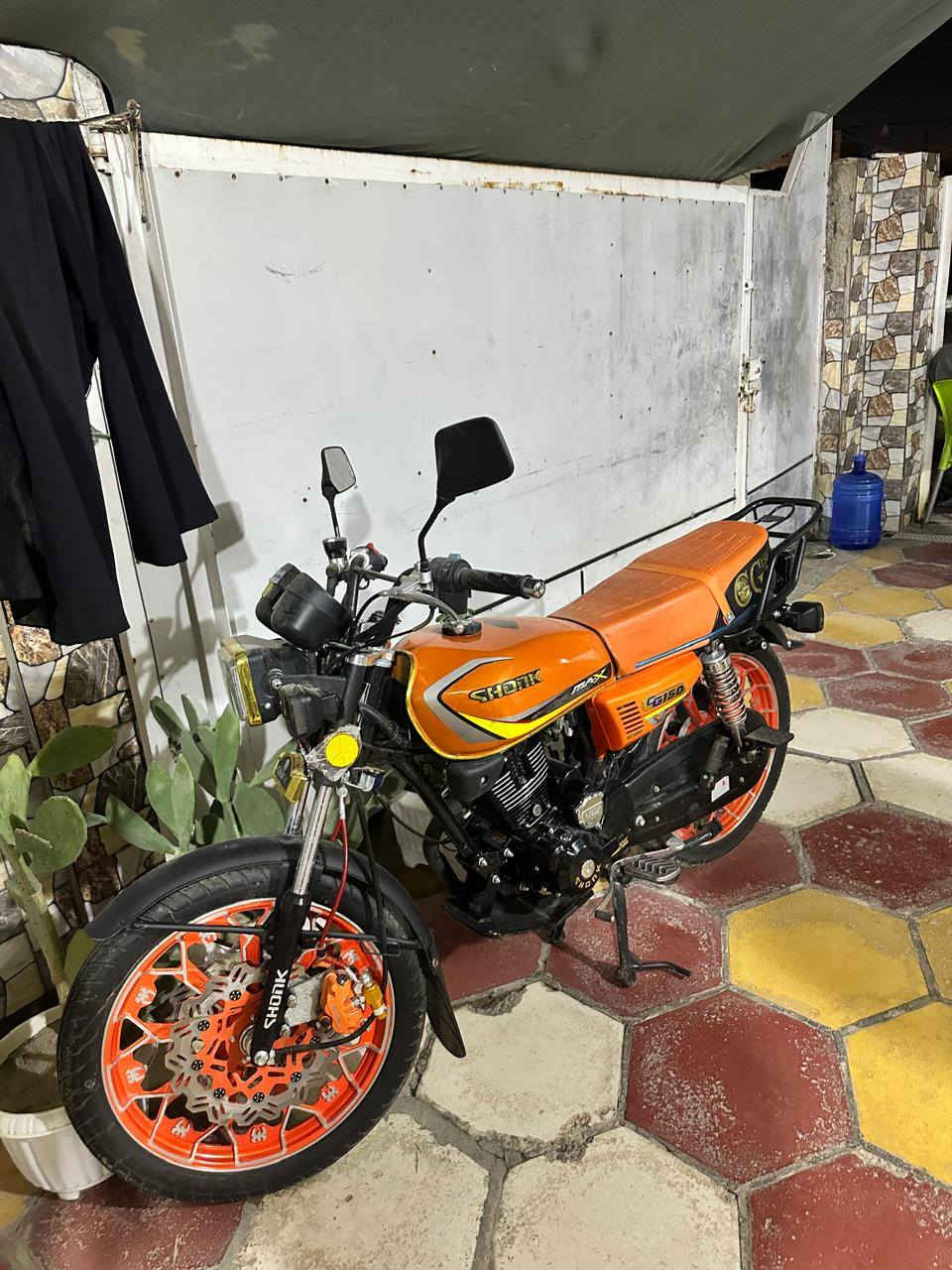 السلام عليكم درجة سيفان للبيع موديل 2027 درجة جديده كلش اي نقص مابيها كلشي شغال تشغيل عن بعد مكفوله زيرو المكان حلة شارع ٨٠ الشراي *********** يتصل السعر ٨٥٠ وبيها مجال الشراي وتساب ***********
