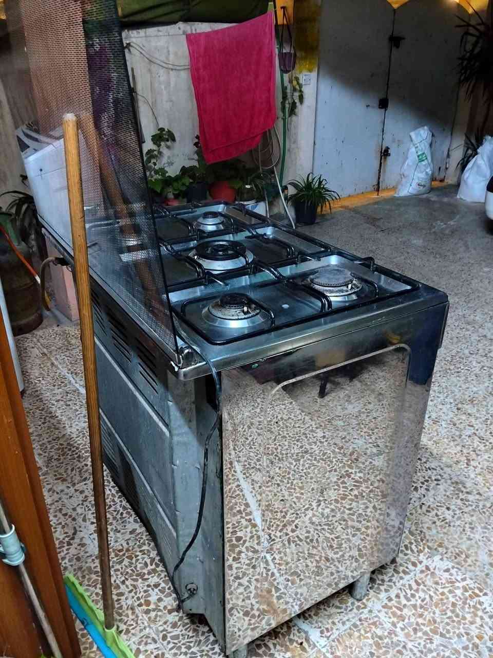 طباخ للبيع نوعيه بوش
نقص باب جديد سعر 60 الف


**إذا كنت صاحب هذا الإعلان وتريد حذفه لأي سبب، رجاءا أرسل رسالة إلى الدعم الفني**