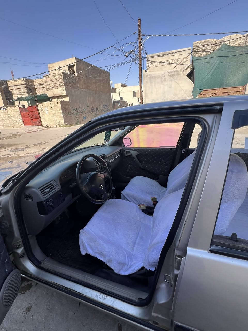 موديل ٩١ حجم ٢٠ شرط بدون صرف كهربيات كلها شغلاله بلاجكتور ثلجي لايت زينون داخل نضيف سياره مصبوغه جماليه نضافه فول رقم كركوك جديد هزه جديده بسمي شرط التحويل بطاقت بانزين مقدم صار شهر ونص  رقمي ***********
