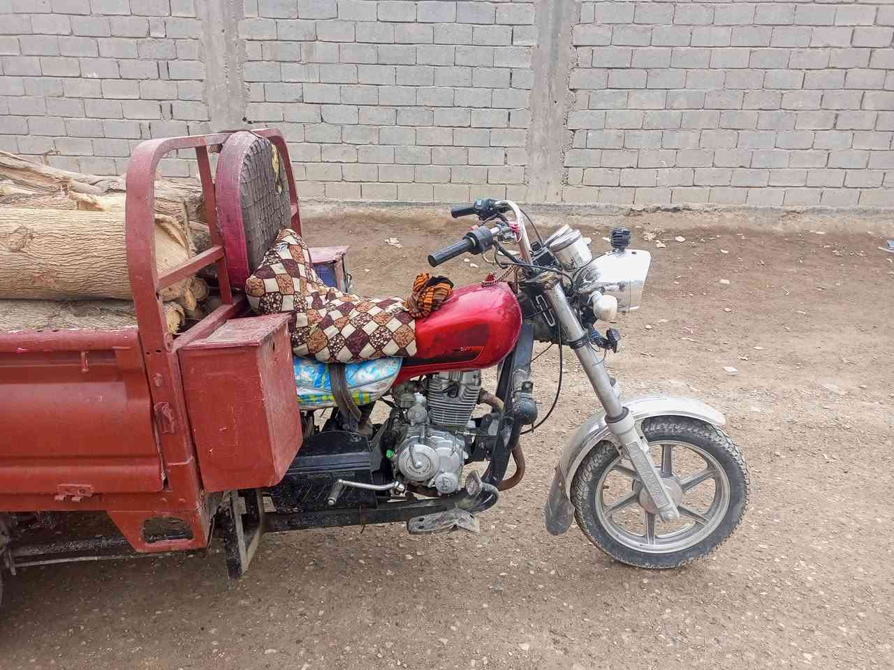 السلام عليكم ستوت للبيع موديل 14 فصولي سعر 1,350 اوراق اصوله***********
