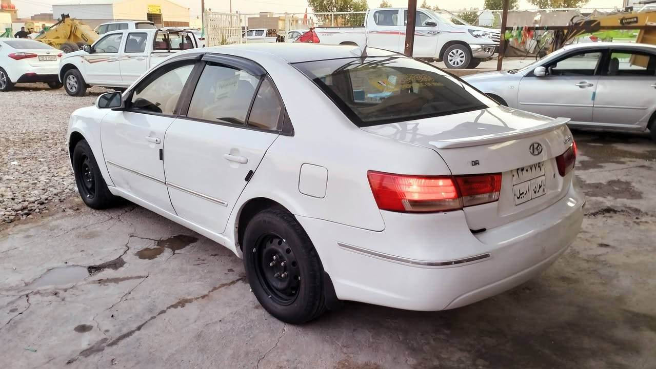 سلام عليكم ورحمه الله من رخصته الادمنيه
للبيع سوناتا خليجي موديل 2009 محرك 2400 كير 5
سياره مصبوغه عام بدون شواصي ولغود شرط الفحص 
كير محرك مكفولات رقم اربيل تحويل وكاله مضمونه 
تبريد كمبروسر واكف غاز بيه بس يفصل تبريد ترايه زيروو
السعر 78قفل قفل بيع مستعجلل مكان واسط قضاء الزبيديه
الي مو شراي لا يخابرر بدون عمله بيع فقط نقدد نقودد 
***********
***********
