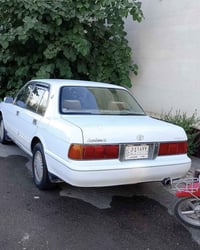 سيارة ارنب موديل 95 ياباني بدون ضرر رقم بغداد ب اسمي تحويل ثاني يوم لل...