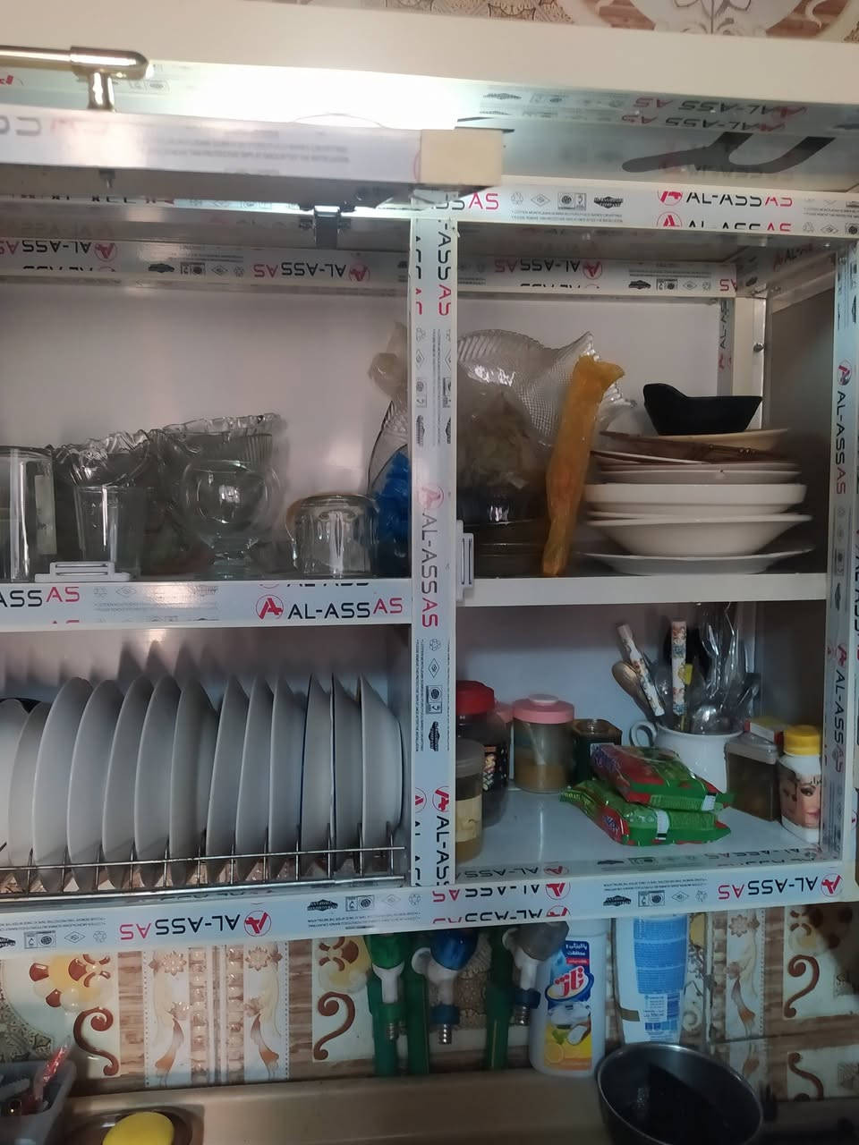 كاونتر متر مرمر استخدام 20يوم مكاني الشعب 175وبي مجال  ***********مستعجل على بيعتة زلك مابي تعال وشوفة
