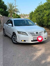 كامري 2009 GL خليجي 2400 رقم بغداد بيها جاملغ واصبعين بالبنيد وباب الص...