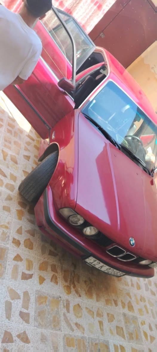 سلام عليكم
BMW 525

موديل 91

رقم مسطره اني الشرعي شرط التحويل

محرك كير شرط سياره حلوه

تبريد ثلج
كهربائية كلها شغله

كير اوتو

صبغ جماليه فقط

مكان السياره موصل 
للاستفسار الاتصال

 ***********  واتساب هم موجود
