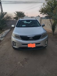 للبيع سورنتو موديل 2013 خليجي سبعه راكب للستفسار؟07892480548