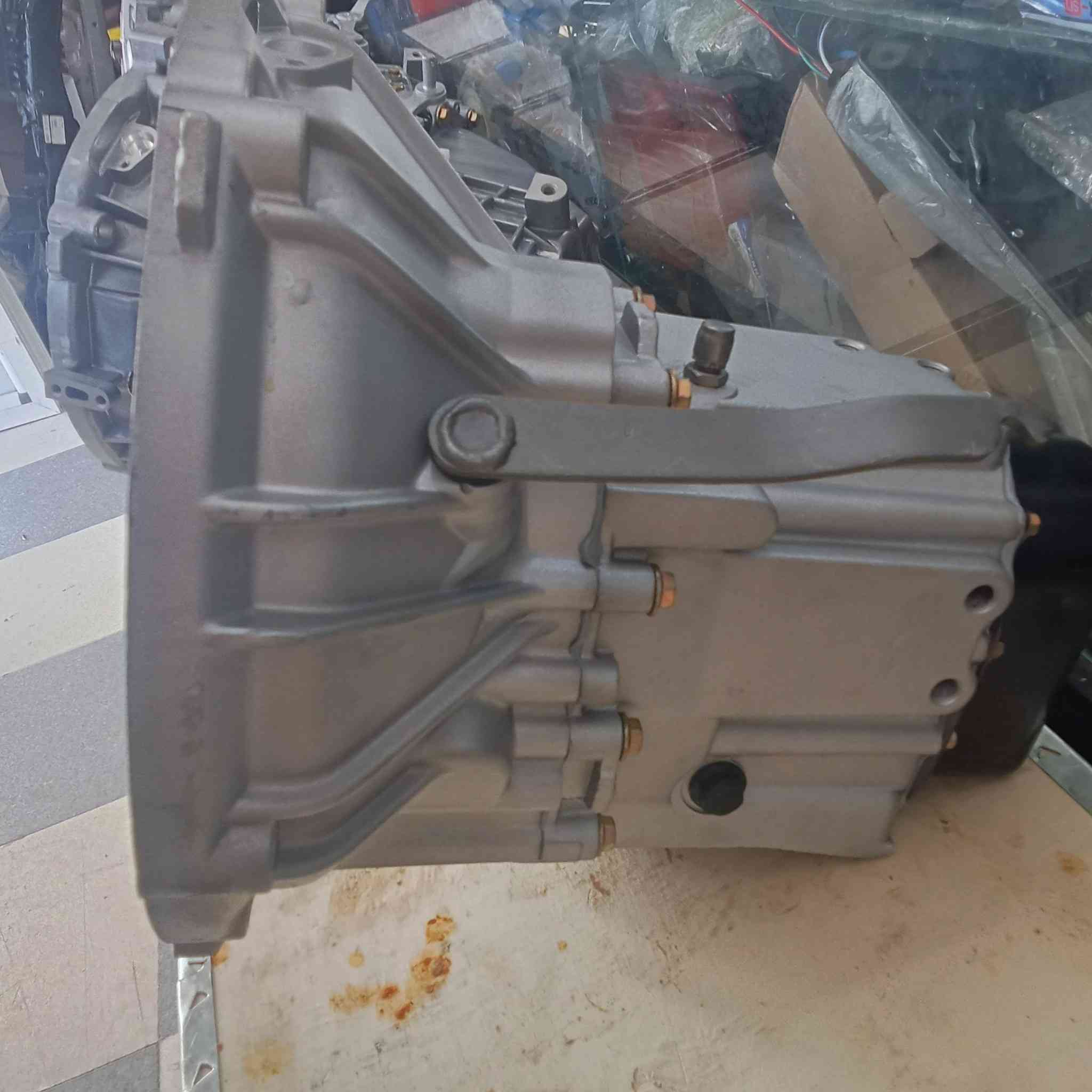 Boite vittesse lifan 520cable
Boite vittesse lifan 520 huile 

Original qualité avec garantie 

Livration disponible 

Tazougaghet Khanchla 

0798991783


**إذا كنت صاحب هذا الإعلان وتريد حذفه لأي سبب، رجاءا أرسل رسالة إلى الدعم الفني**