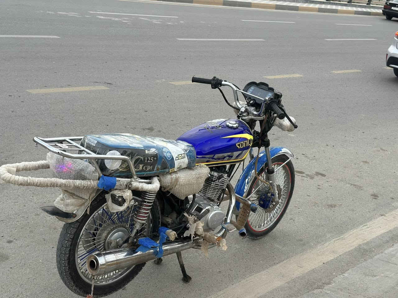 السلام عليكم مستعجل عل بيعته. سعر ٦٠٠وبيه مجال حك الجيه تايكر ٢٠٢٤اوراق كامله مكينه  برغي مامفتوح بيه مكينه خير من الله شلعه ومعدل طيران كهربائياته كله شغاله  مكاني بعقوبه ***********
