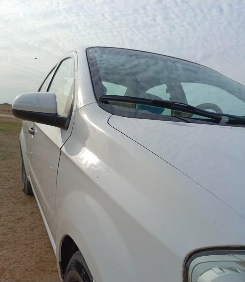 افيو 2009 للبيع. 
گير اوتماتيك ، محرك كبير ، داخل بيجي ،اربع جام كهرباء ،بطارية جديدة ، زوج تايرات جديدة. 
رقم سليمانية جديد. 
سنوية جديد
قطعة وحدة صبغ ( باب ). 
العنوان /خانقين ***********
السعر / 72
