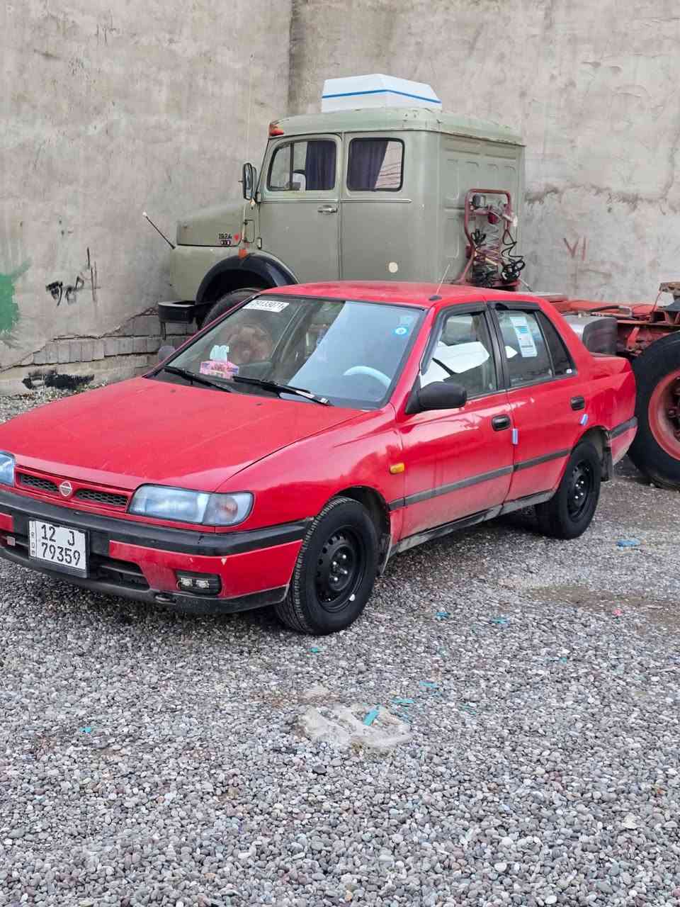 نيسان صني موديل 1992 صبغ حزام سنويه جديده بسمي سعر النهائي 45$ ￼
***********
***********
