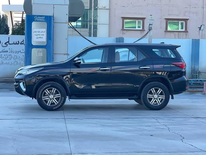 سلام عليكم فورجنر
وارد خليجي مكفولة كلين تايتل 
السيارة نص فول 
6V سلندر 
سعة الحجم 4000ss 
السيارة جديدة 
رقم سليمانية 
مكان السيارة ذي قار 
بسمي تحويل ثاني يوم
سعر السيارة $225 وبيهة مجال  
الستفسار على الرقم 
***********
