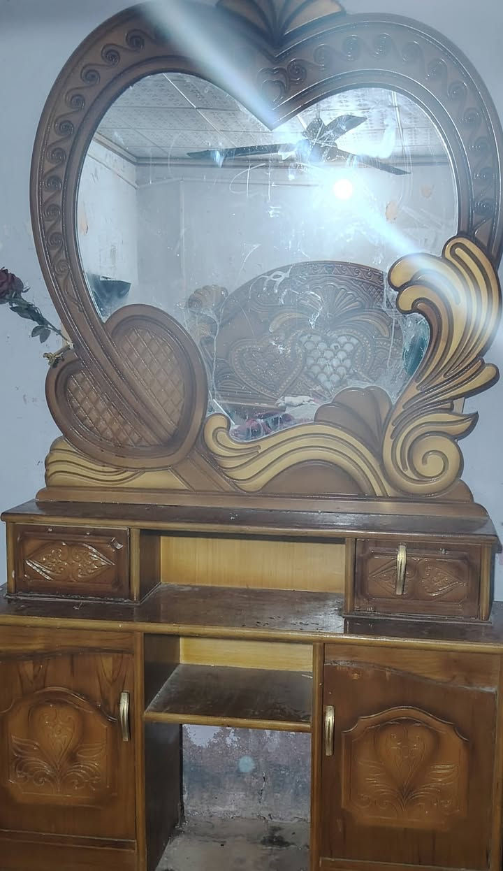 غرفة نوم مستعملة نظافة 90٪ للبيع.. تواصل خاص


**إذا كنت صاحب هذا الإعلان وتريد حذفه لأي سبب، رجاءا أرسل رسالة إلى الدعم الفني**