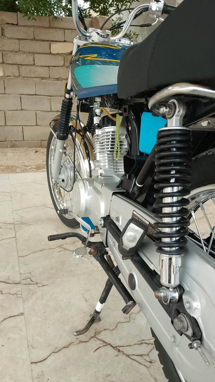 يالله دراجه اربعه كير أوراق ٢٥ سعر خاص


**إذا كنت صاحب هذا الإعلان وتريد حذفه لأي سبب، رجاءا أرسل رسالة إلى الدعم الفني**