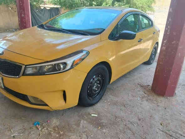 سلام عليكم كيه فورتي موديل ٢٠١٧ رقم بغداد تحول مباشر   السياره جاهزه من كلشي  بالسونار بل منشور  السعر ١١٧ وبيها مجال الاتصال  على هاذ الرقم ***********
