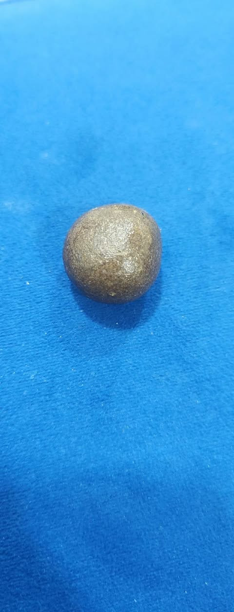 السلام عليكم مجموعه احجار للبيع بسعار مناسب  الحجز والتواصل *********** موجود توصيل كل المحافظات
