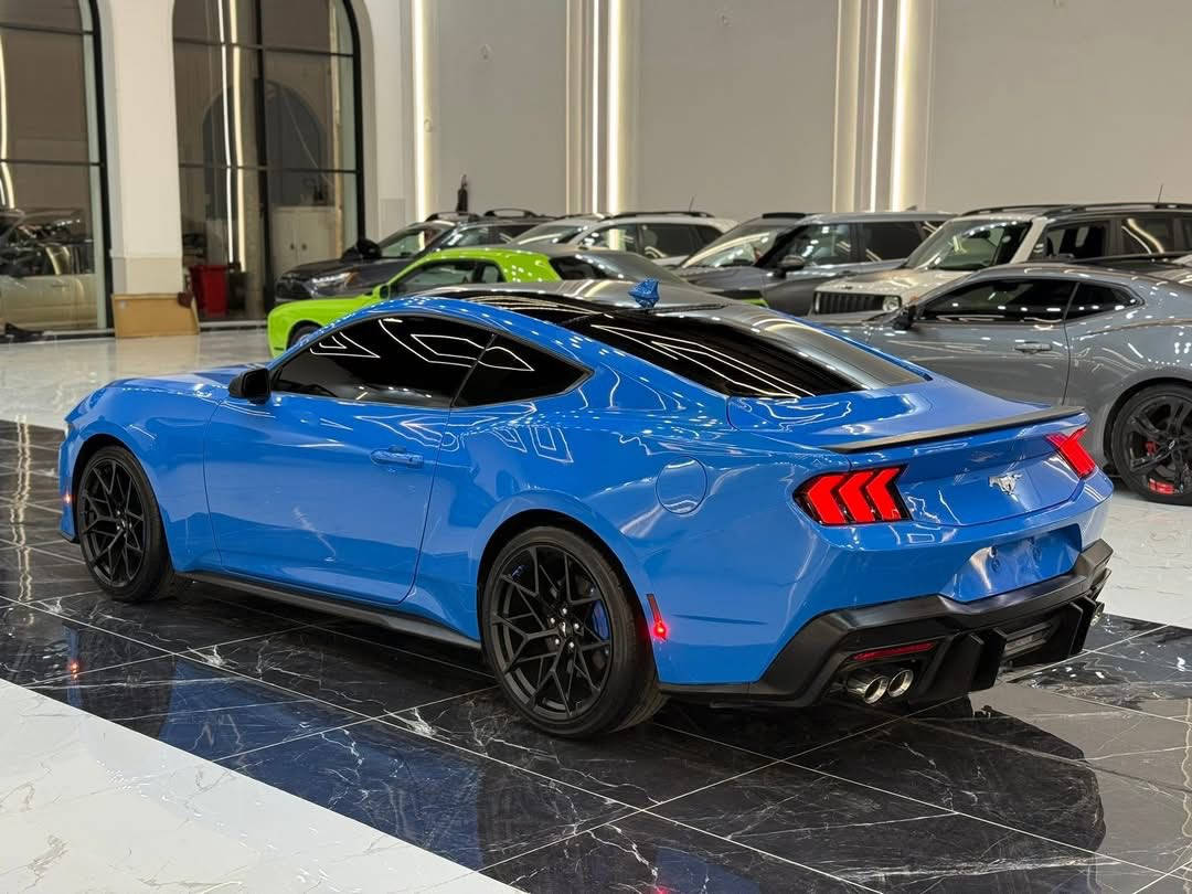 𝟐𝟎𝟐𝟒 𝐅𝐎𝐑𝐃 𝐌𝐔𝐒𝐓𝐀𝐍𝐆 𝐏𝐑𝐄𝐌𝐈𝐔𝐌

فورد موستنك (PREMIUM) موديل : 2024

اللون : بحري مميز

عداد المسافة : 8000 الف زيرو

حجم المحرك : 2.3L EcoBoost

ملاحظة السيارة : فقط شبر جاملغ خلفي صبغ بدون دواخل

كافة الايرباكات سليمة %100

المواصفات : 𝐏𝐑𝐄𝐌𝐈𝐔𝐌

فـــول فـــول مـــواصفـــات 1/1

تفاصيل اكثر الاتصال على ارقام التالية

WhatsApp ☎️ ***********

WhatsApp ☎️ ***********

عنوان📍اربيل فرع ناقلات

معرض كاليفورنيا كارس 𝐂𝐀𝐋𝐈𝐅𝐎𝐑𝐍𝐈𝐀 𝐂𝐚𝐫𝐬
