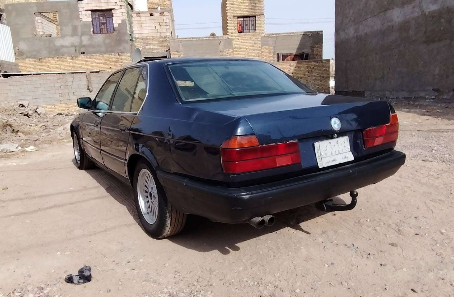 السلام عليكم
بي ام  735 اصل موديل 92 رقم بغداد سنويه ل 27  سياره بلاديه مكينه مفتوح گير عادي اصل نمره طويله فتحه طگتين حداديه الصدر ٥٠٪ عربانه وره جديده مكفوله من الضربه والعيب الشرعي مكان السياره ناصريه قضاء الرفاعي. 
 السعر ٣٩ وبيهه مجال 
 ***********
