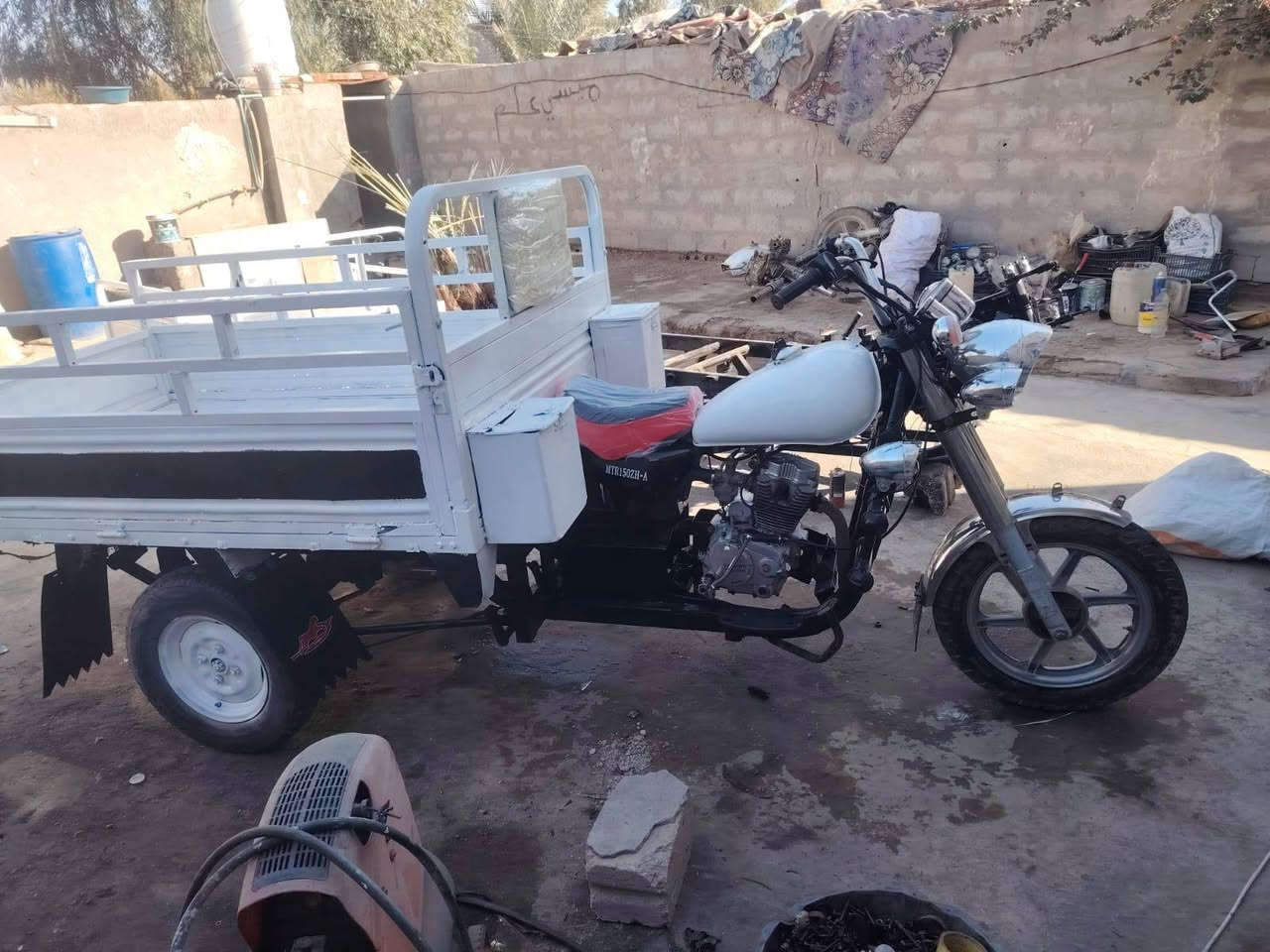 سلام عليكم عندي ستوتة لبيع مكان بابل لسدة بسعر 900لستفسار ***********
