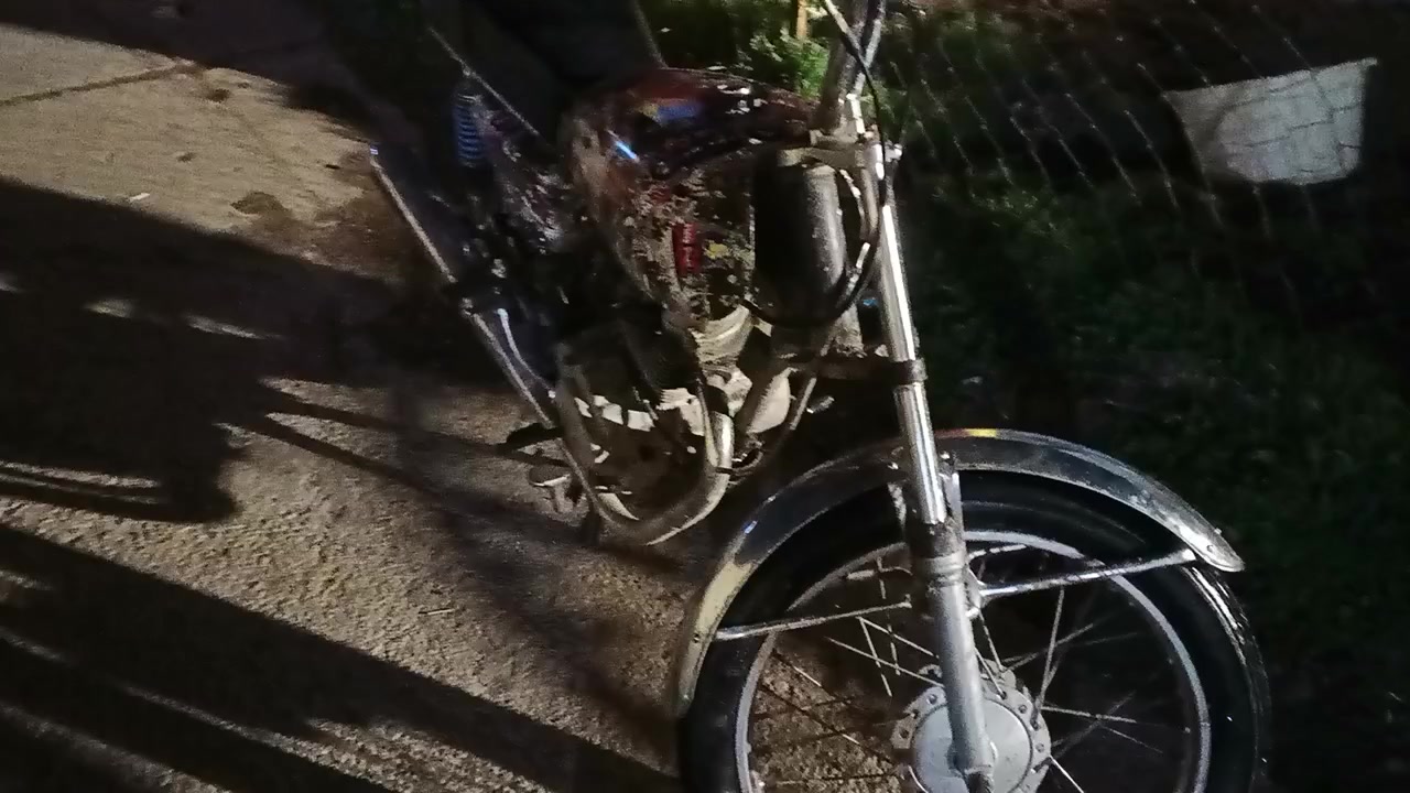 ماطور بارت لبيع خمس 99999 محرك كلشي مابي شغال ماطور كدام العين نضافة فول السعر 200 وبي مجال للطيبين


**إذا كنت صاحب هذا الإعلان وتريد حذفه لأي سبب، رجاءا أرسل رسالة إلى الدعم الفني**